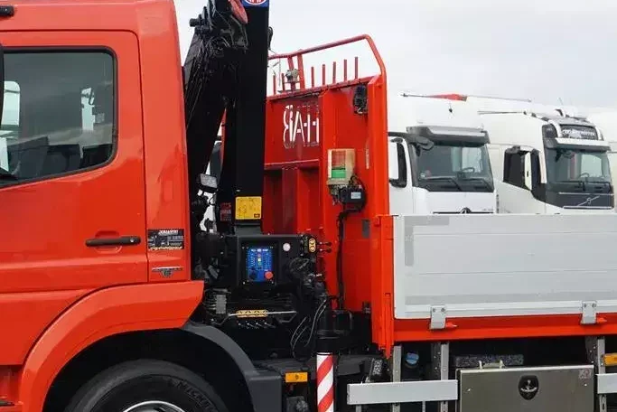 Mercedes ATEGO / 1223 / ACC / SKRZYNIOWY + HDS + WINDA / HMF 910 K / WYSIEG 11 M zdjęcie 37