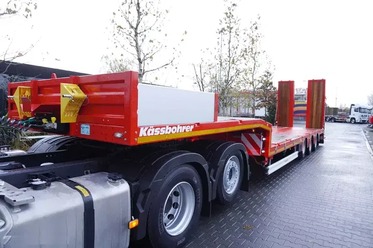 KAESSBOHRER niskopodwoziowa Kässbohrer LB3E / 2024 zdjęcie 6
