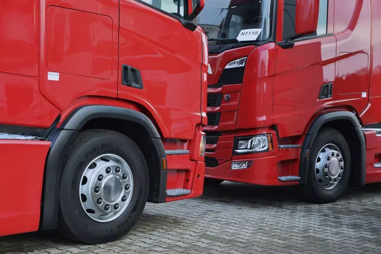 Scania R450 BEZ EGR | FULL LED | WIRTUALNY KOKPIT | NAWIGACJA | 2 ŁÓŻKA zdjęcie 13
