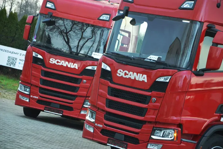 Scania R450 BEZ EGR | FULL LED | WIRTUALNY KOKPIT | NAWIGACJA | 2 ŁÓŻKA zdjęcie 14
