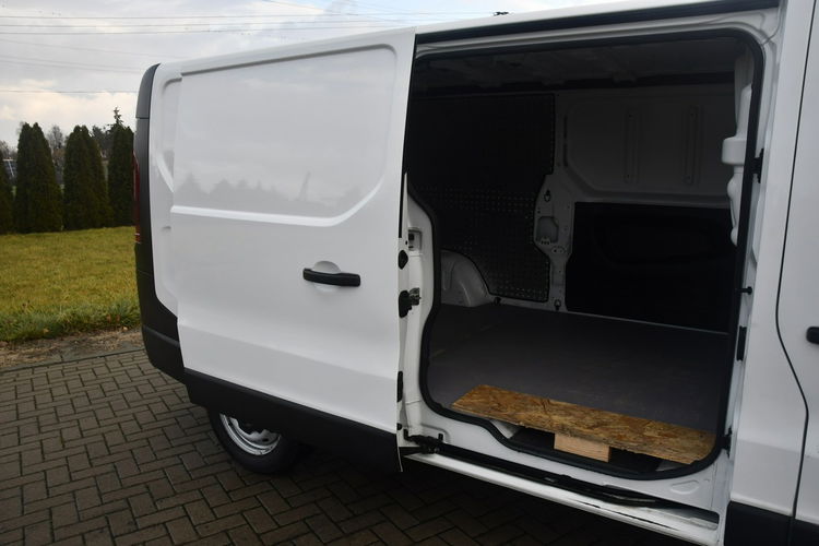 Renault Trafic 1.6dci 3 Osoby, Kam.Cofania.Serwis, Klima.6 Biegów.Serwis..GWARAN zdjęcie 18