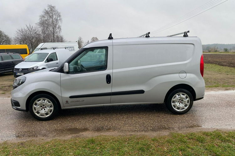 Fiat Doblo Maxi długi 1.4Tjet 120KM z Nowym LPG przebieg 63 tys km 3 miejscowy zdjęcie 2