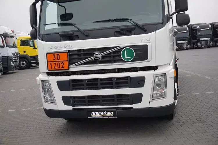 Volvo FM / 440 / AUTOCYSTERNA / 19050 L / 3 KOMORY / WYDAWKA zdjęcie 24