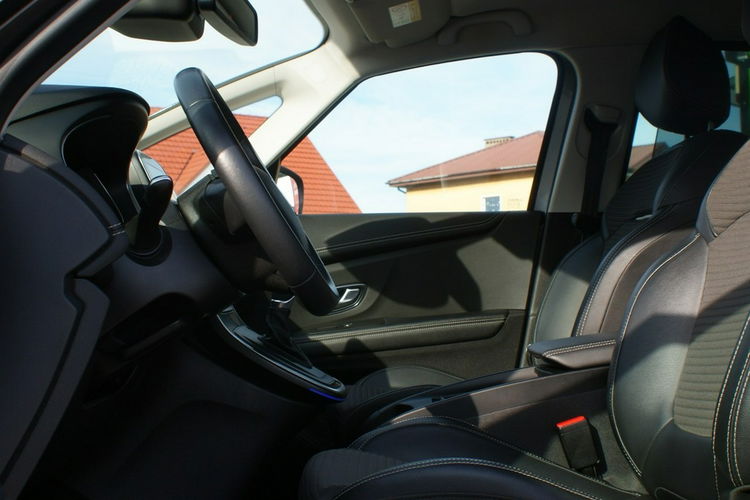 Renault Scenic zdjęcie 9