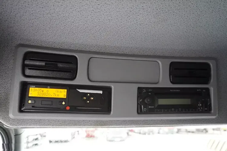 Mercedes Atego 818 / Nowa Laweta Ocynkowana zdjęcie 22