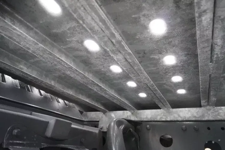 Mercedes Atego 818 / Nowa Laweta Ocynkowana zdjęcie 26