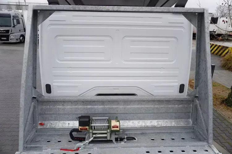 Mercedes Atego 818 / Nowa Laweta Ocynkowana zdjęcie 6