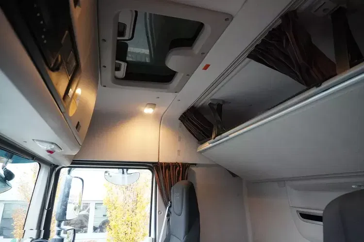 DAF XF 480 E6 6x2 / NOWA Chłodnia Lamberet 18 palet / 260 tys.km zdjęcie 13