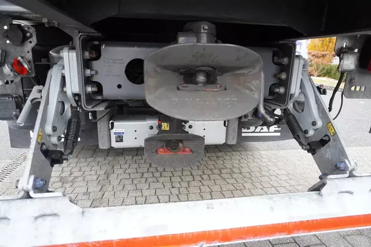 DAF XF 480 E6 6x2 / NOWA Chłodnia Lamberet 18 palet / 260 tys.km zdjęcie 23