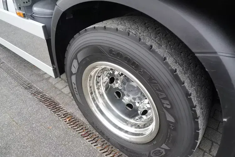 DAF XF 480 E6 6x2 / NOWA Chłodnia Lamberet 18 palet / 260 tys.km zdjęcie 30