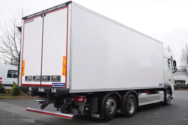 DAF XF 480 E6 6x2 / NOWA Chłodnia Lamberet 18 palet / 260 tys.km zdjęcie 6