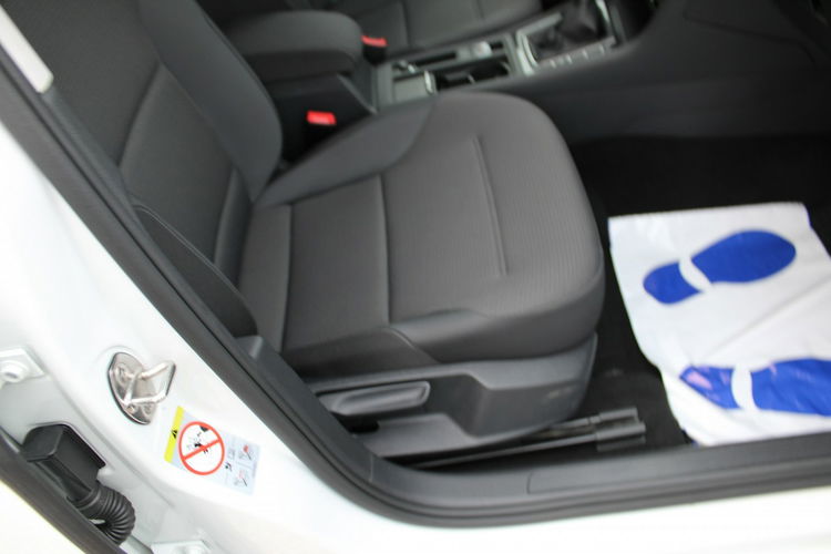 Volkswagen Golf Comfortline App Connect Gwarancja Auto-Hold zdjęcie 15