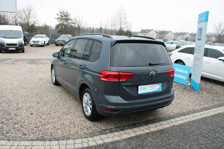 Volkswagen Touran 2.0 TDI Comfortline F-VAT Salon Polska zdjęcie 7