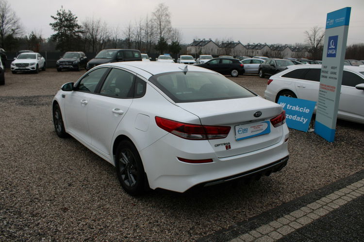 Kia Optima 1.6Crdi "M" F-vat Kamera Navi AUTO HOLD zdjęcie 7