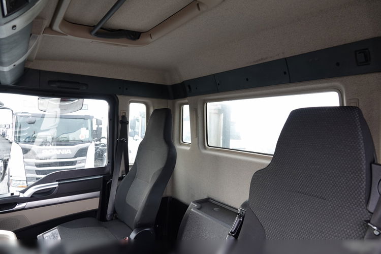 MAN / TGS 32.360 / 8X4 / BETONOMIESZARKA / GRUSZKA LIEBHERR / 9 m3 / EURO 6  zdjęcie 26