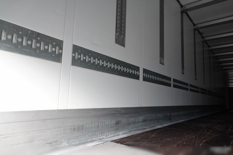 Schmitz KONTENER KOFFER / DOPPELSTOCK  / OŚ PODNOSZONA / ROLETA / OPONY 100% / IZOTERMA  zdjęcie 14