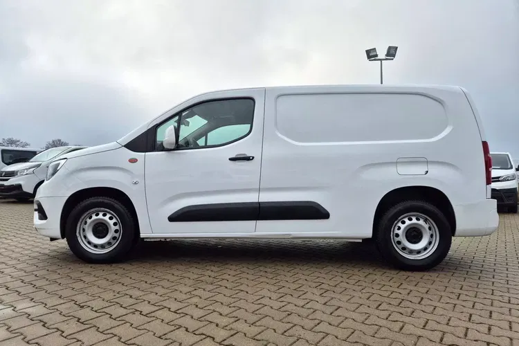 Opel Combo L2H1 57999zł NETTO 1, 5CDTi/102KM zdjęcie 7