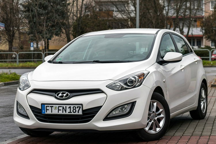 Hyundai i30 1.4_Benzyna_100KM_147 tyś. km zdjęcie 1