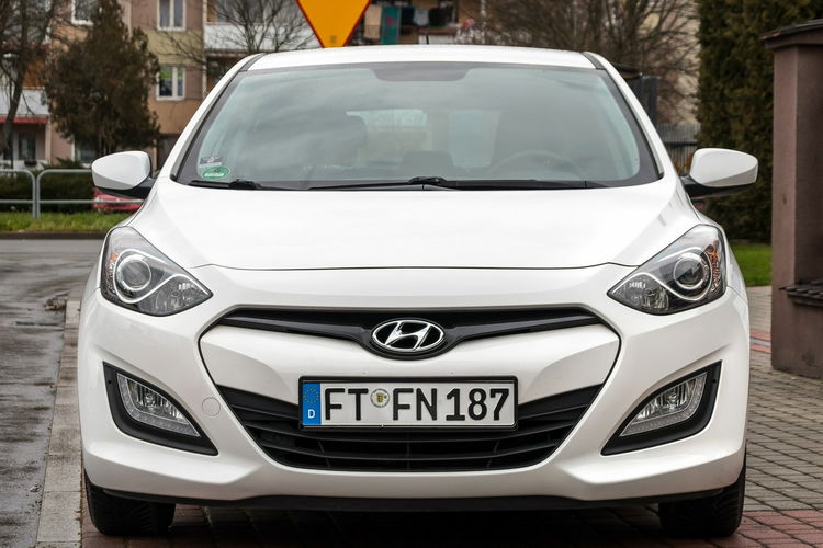 Hyundai i30 1.4_Benzyna_100KM_147 tyś. km zdjęcie 3