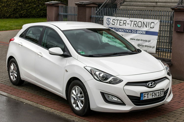 Hyundai i30 1.4_Benzyna_100KM_147 tyś. km zdjęcie 5