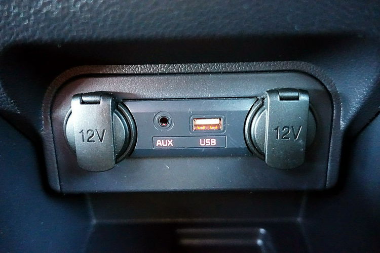 Kia Rio FABRYCZNA Instalacja Gazowa 3Lata GWARANCJA I-wł Bezwypadkowy FV23% 4x2 zdjęcie 19