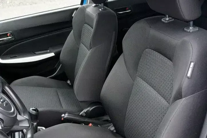 Suzuki swift zdjęcie 11