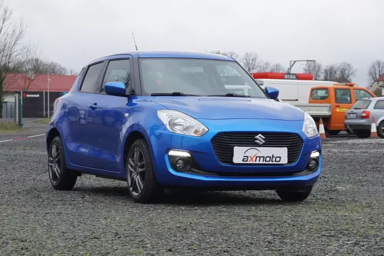 Suzuki swift zdjęcie 5