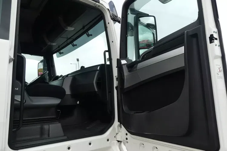 MAN TGX 18.480 + SCHMITZ FIRANKA VARIOS / ZESTAW / AUTOMAT / zdjęcie 25