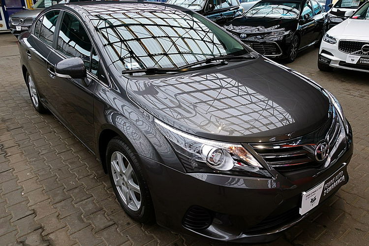 Toyota Avensis Tylko 81tyś Km 100% BEZWYPADKOWY KAMERA 3Lata GWAR. I-wł Krajowy 4x2 zdjęcie 48