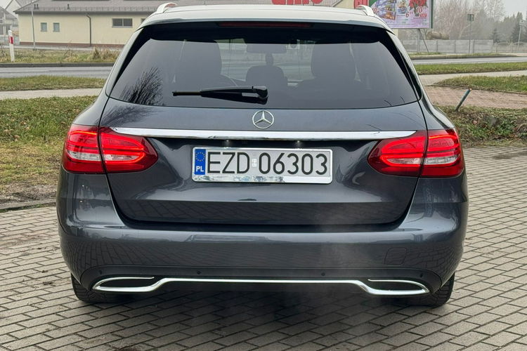 Mercedes C 220 Head Up AMG BDB stan zdjęcie 16