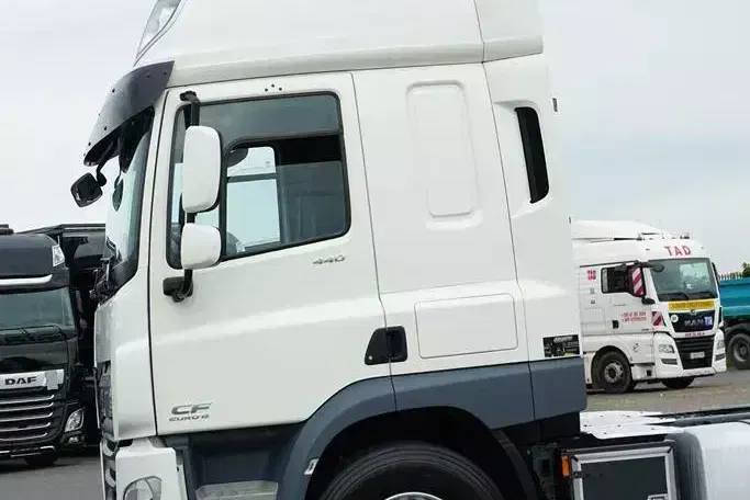 DAF / CF / 450 / EURO 6 / ACC / PEŁNY ADR zdjęcie 39