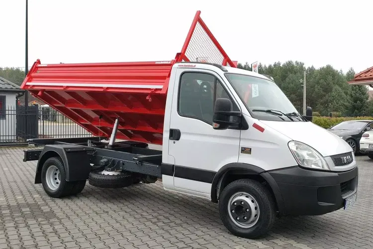 Iveco Daily 70C18 V H zdjęcie 13