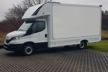 Iveco Daily KONTENER NISKOPODŁOGOWY 4.43x2.23x2.42 SKLEP FOODTRUCK KAMPER KLIMA