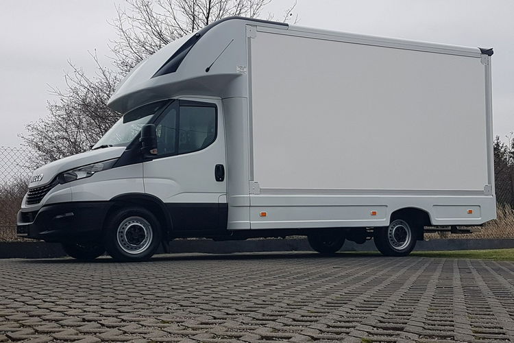 Iveco Daily KONTENER NISKOPODŁOGOWY 4.43x2.23x2.42 SKLEP FOODTRUCK KAMPER KLIMA zdjęcie 40