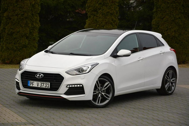 Hyundai i30 1.6T (186KM)69 Przebieg Sport Bi-xenon Navi Ledy Kamera Skóry ASO zdjęcie 2
