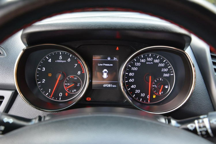 Hyundai i30 1.6T (186KM)69 Przebieg Sport Bi-xenon Navi Ledy Kamera Skóry ASO zdjęcie 28