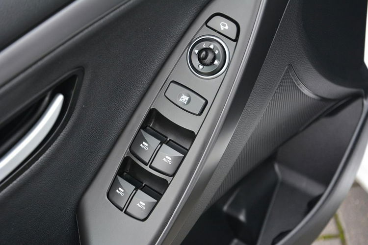Hyundai i30 1.6T (186KM)69 Przebieg Sport Bi-xenon Navi Ledy Kamera Skóry ASO zdjęcie 33