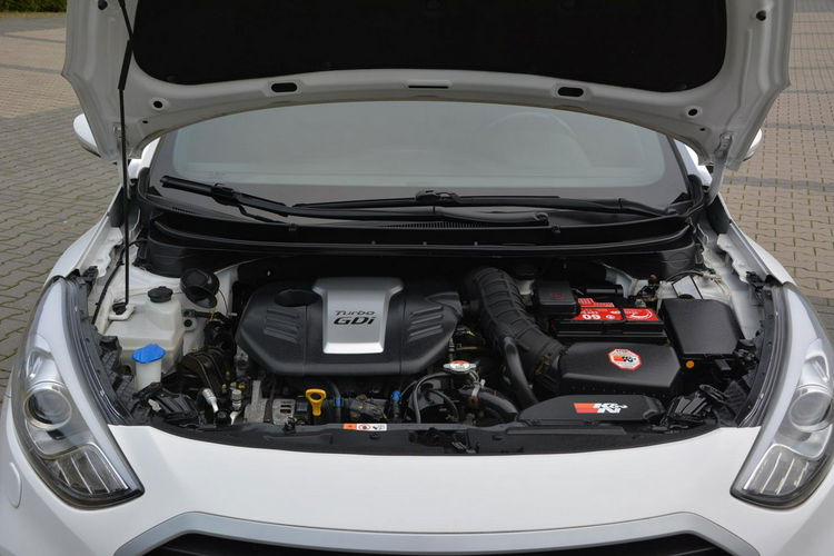 Hyundai i30 1.6T (186KM)69 Przebieg Sport Bi-xenon Navi Ledy Kamera Skóry ASO zdjęcie 39