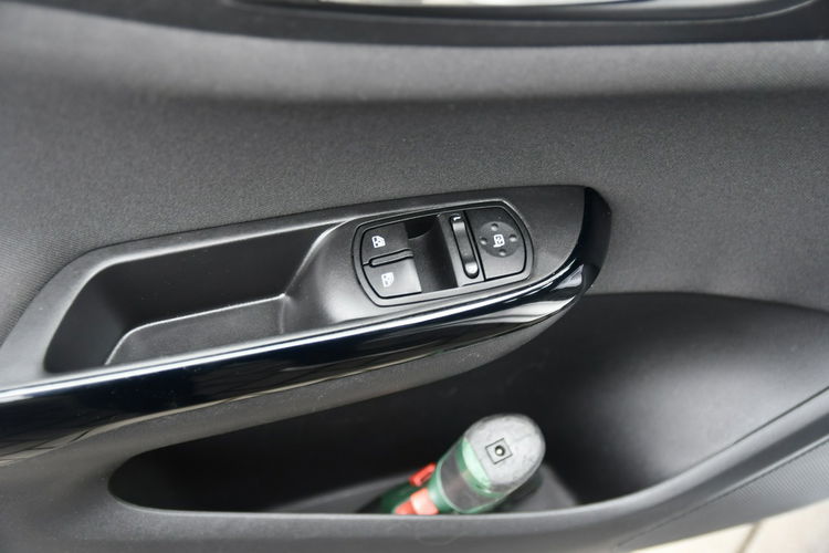 Opel Corsa 1.4Benz + Gaz Navigacja, Parktronic, KlimatyzacjaEl.szyby, Centra zdjęcie 14