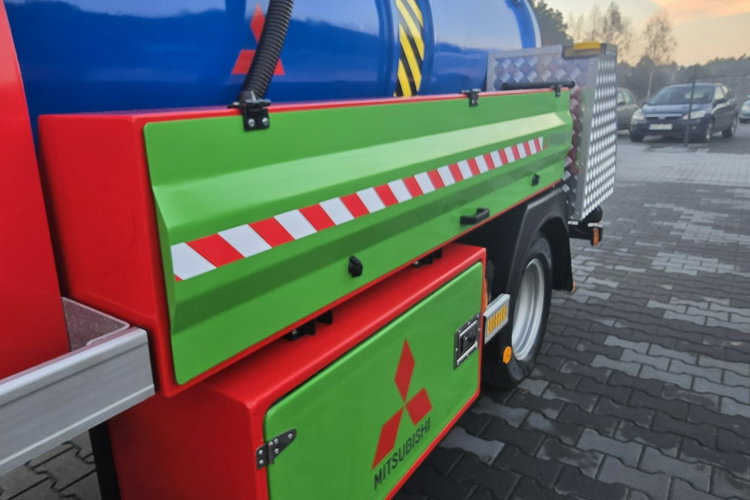 Mitsubishi ROM SMART COMBI WUKO GORĄCA WODA DO CZYSZCZENIA KANAŁÓW WUKO gorąca woda asenizacyjny separator beczka odpady kanalizacja zdjęcie 12