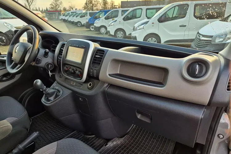 Renault Trafic Long 69999zł NETTO Brygadówka 5 osób 1.6dCi/125KM zdjęcie 25