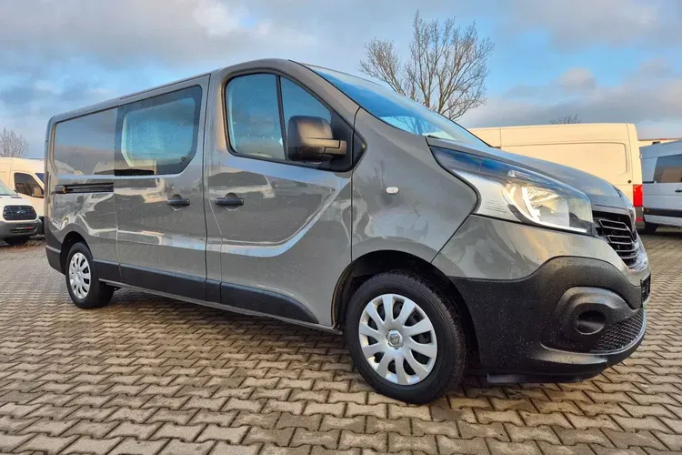 Renault Trafic Long 69999zł NETTO Brygadówka 5 osób 1.6dCi/125KM zdjęcie 3