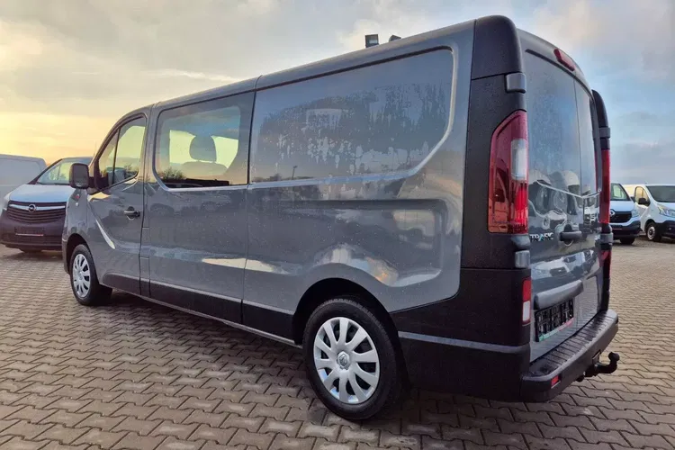 Renault Trafic Long 69999zł NETTO Brygadówka 5 osób 1.6dCi/125KM zdjęcie 9