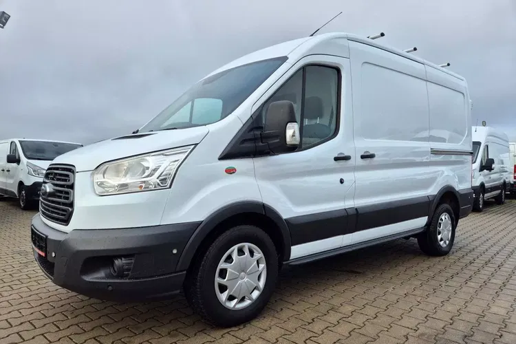 Ford Transit L2H2 54999zł NETTO 2.0 TdCi/170KM Automat zdjęcie 4