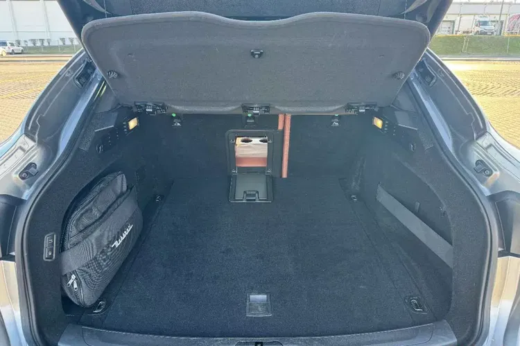 Maserati levante zdjęcie 15