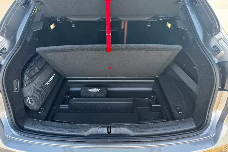 Maserati levante zdjęcie 16