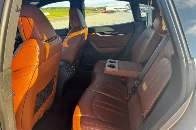 Maserati levante zdjęcie 17