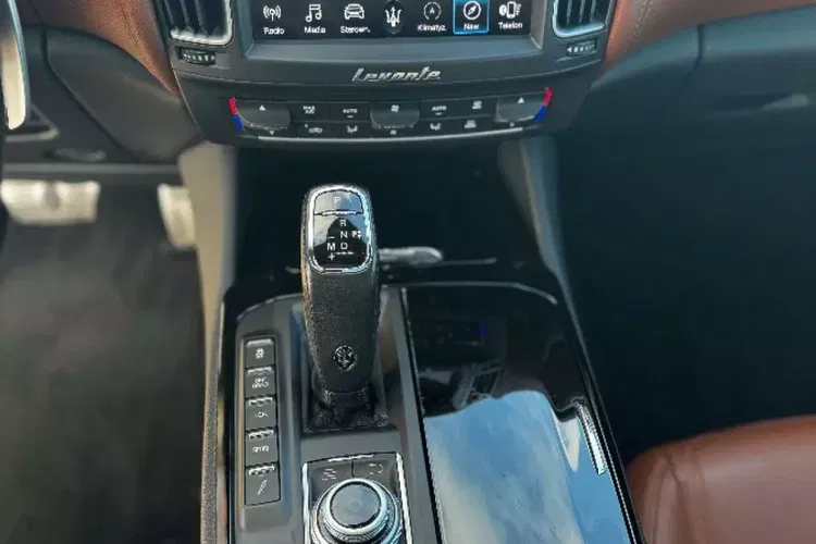 Maserati levante zdjęcie 22