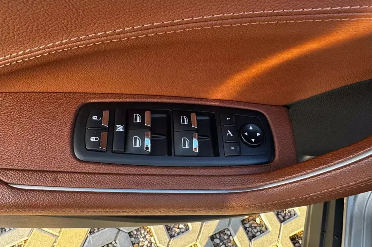 Maserati levante zdjęcie 30