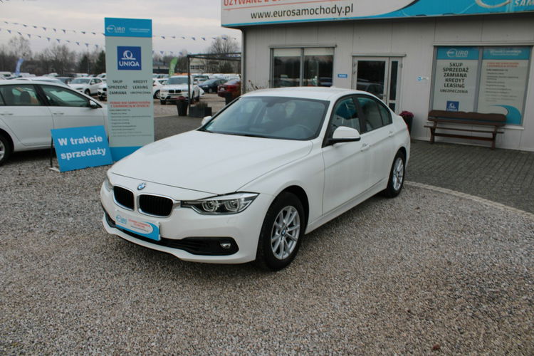 BMW 318 Salon Polska Gwarancja LED F-vat zdjęcie 1